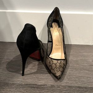 Christian Louboutin Pointed-Toe Red Sole. Size 39